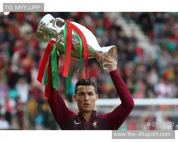 十年后哈兰德登顶欧冠射手榜C罗重返欧洲续写传奇之路